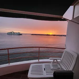 Cristianmar, Cristianos Apartment